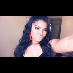 Meet your Posher, Jasmine